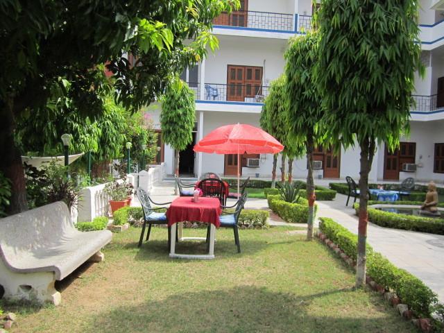 Khajurāho Hotel Surya المظهر الخارجي الصورة