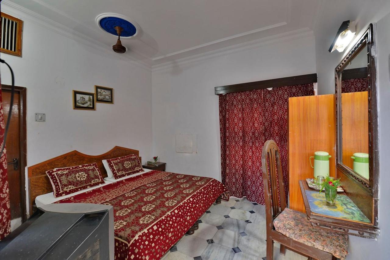 Hotel Surya Khajurāho المظهر الخارجي الصورة