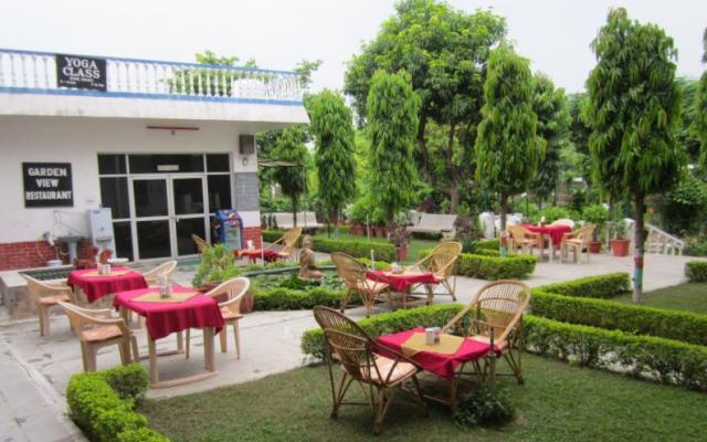Hotel Surya Khajurāho المظهر الخارجي الصورة